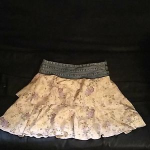 Vintage 00's Mary-Kate & Ashley ruffled mini skirt